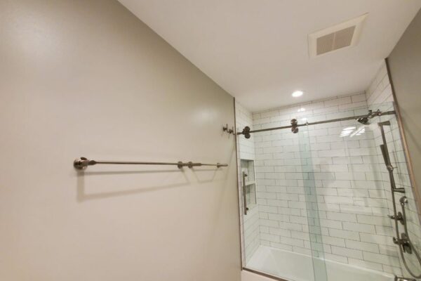 bathroom-remodel-nv-kitchen-and-bath-1024x768