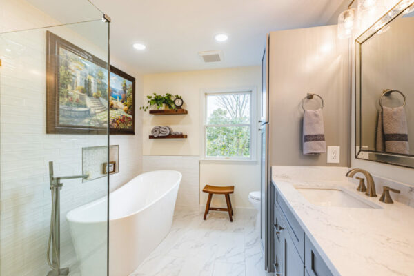 bathroom-remodeling-scaled-1024x683