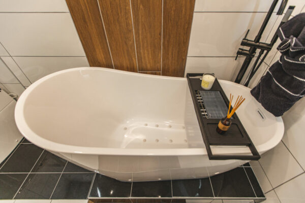 bathtub-installation-washington-1024x683