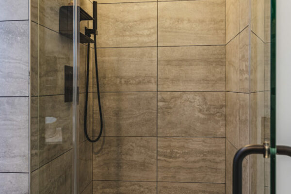 walk-in-shower-installation-683x1024