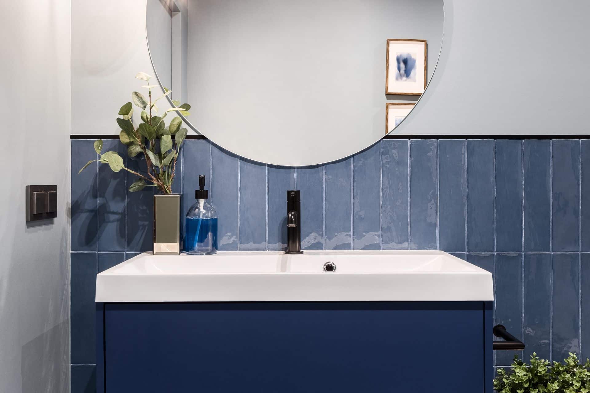 Modern Blue Vanity  Blue bathroom tile, Blue white bathrooms, Blue  bathroom vanity